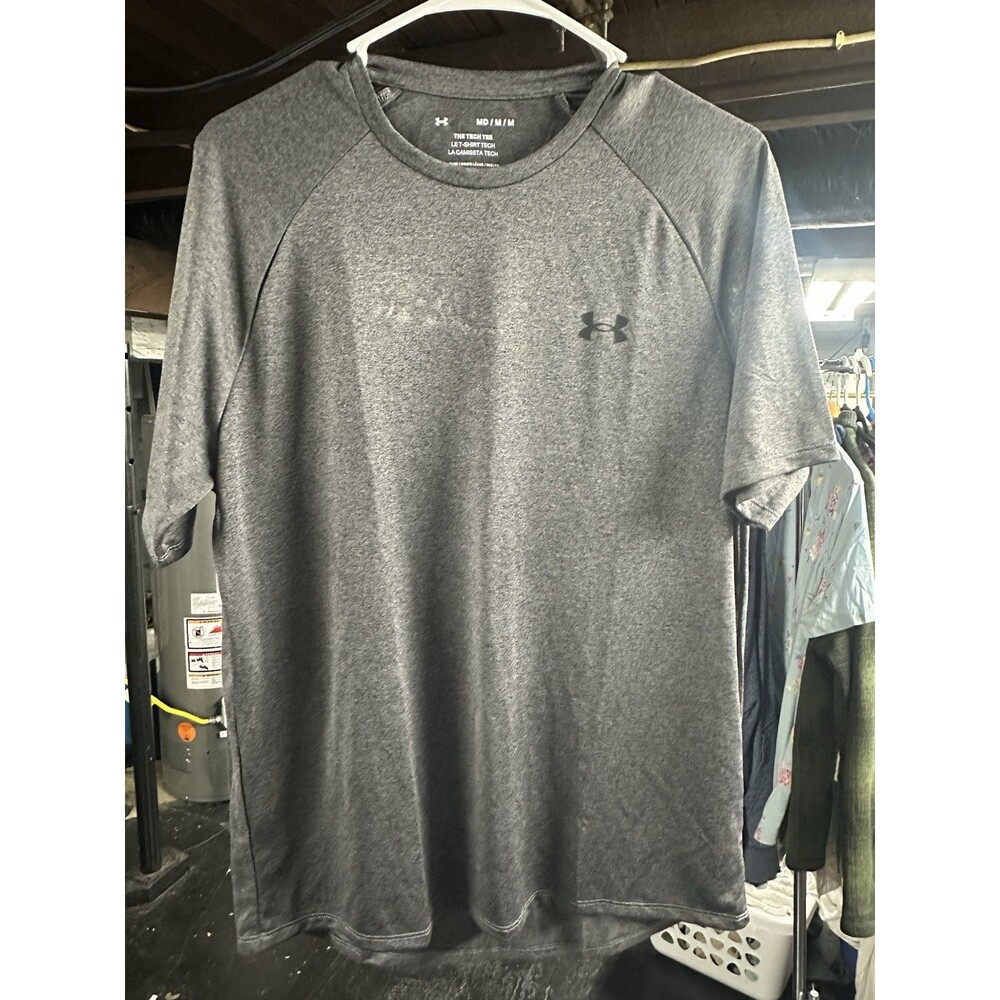 Under Armour Tech Tee Gray Men's Size M Loose Fit Short Sleeve Lightweight